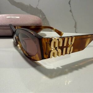 OFERS WELCOME - MIU MIU Glimpse oval-frame tortoiseshell acetate sunglasses